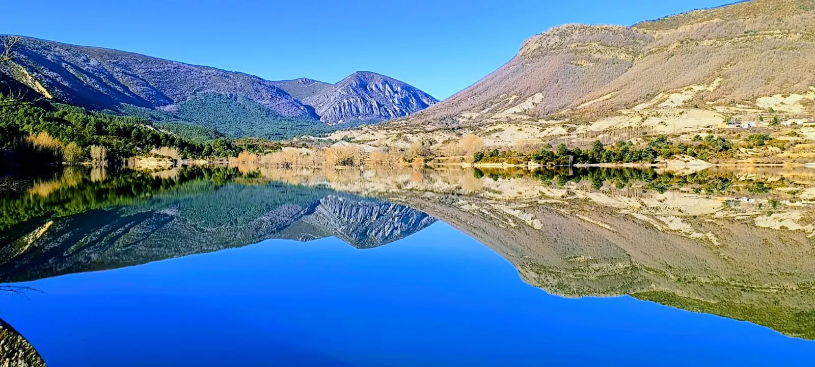 Embalse de Arguis. Foto Joaquín Santafé