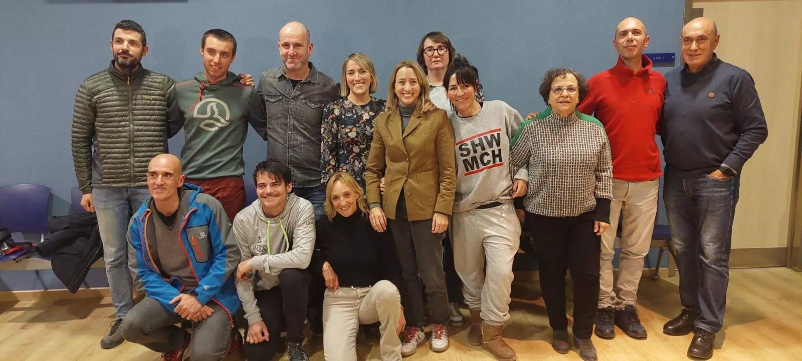 Ixeia Lacau, junto a su nueva junta directiva de MAB.