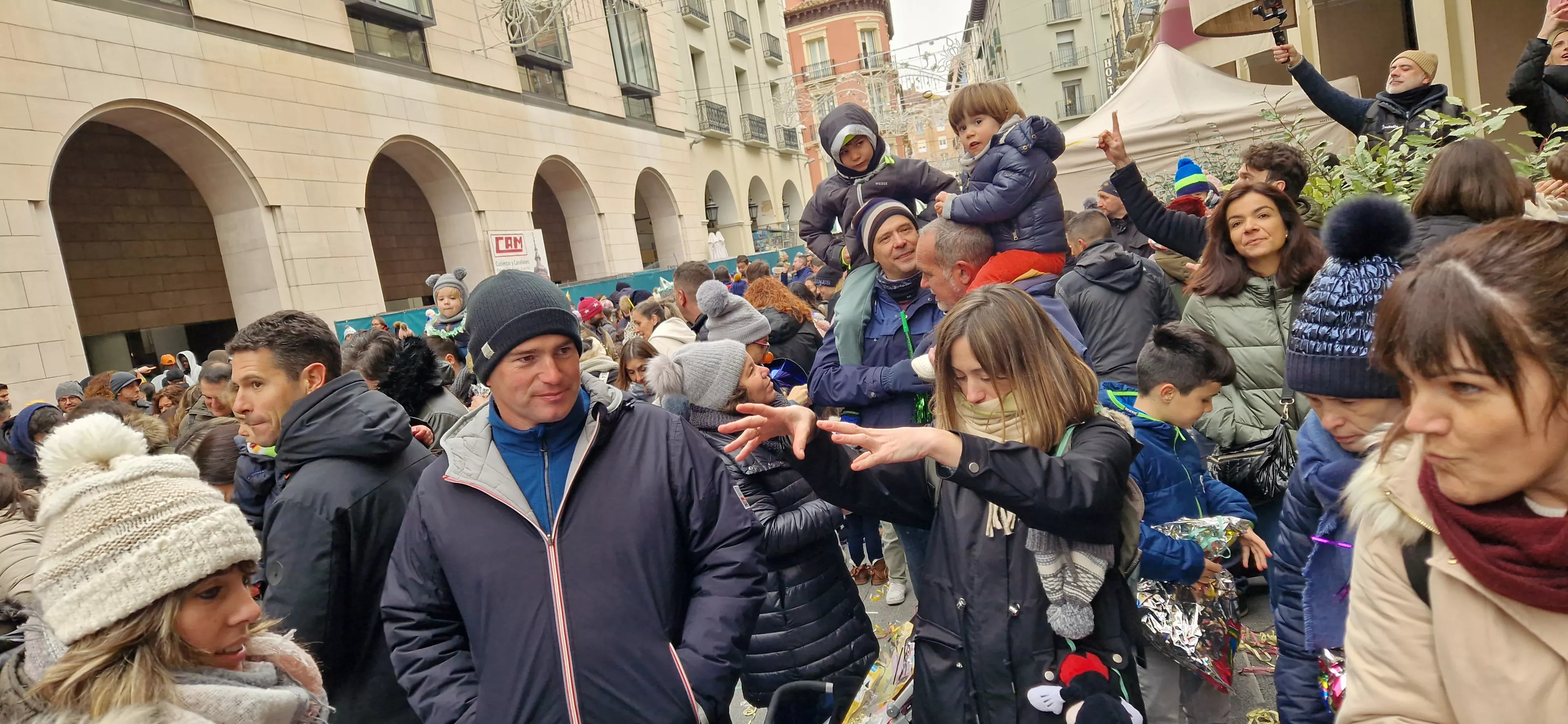Campanadas infantiles de Huesca 2024-2025. Foto Myriam Martínez 