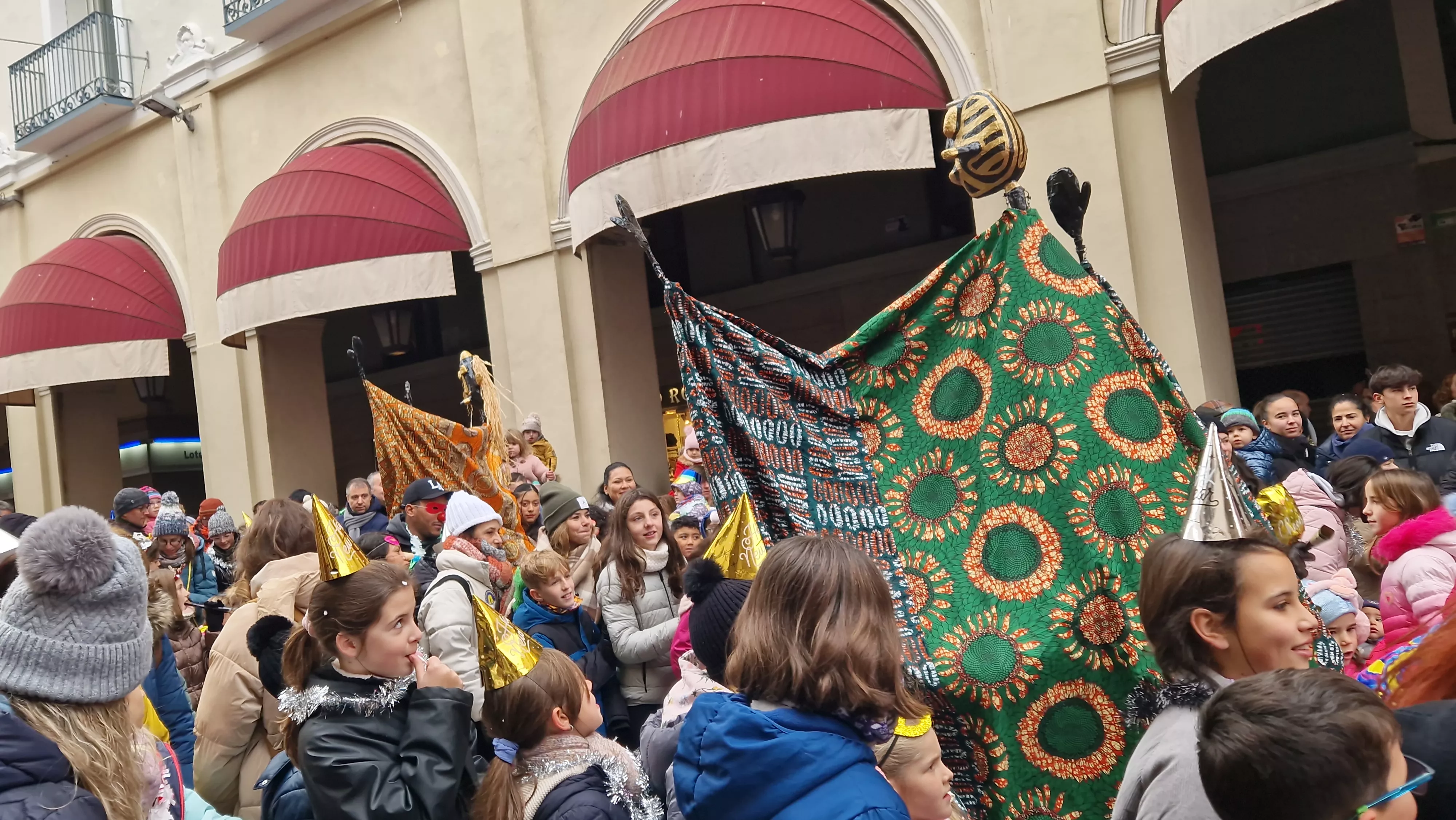 Campanadas infantiles de Huesca 2024-2025. Foto Myriam Martínez 