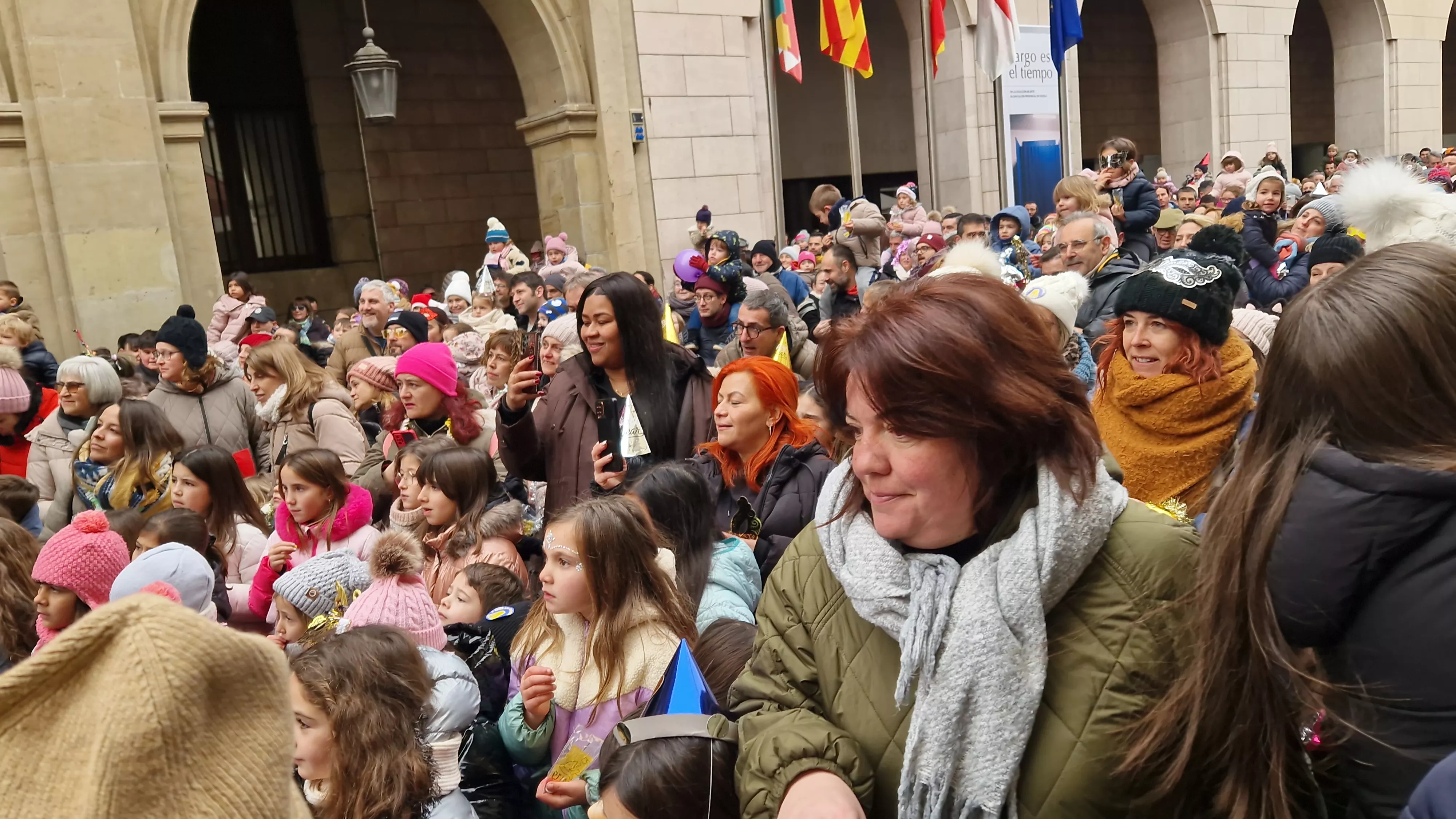 Campanadas infantiles de Huesca 2024-2025. Foto Myriam Martínez 