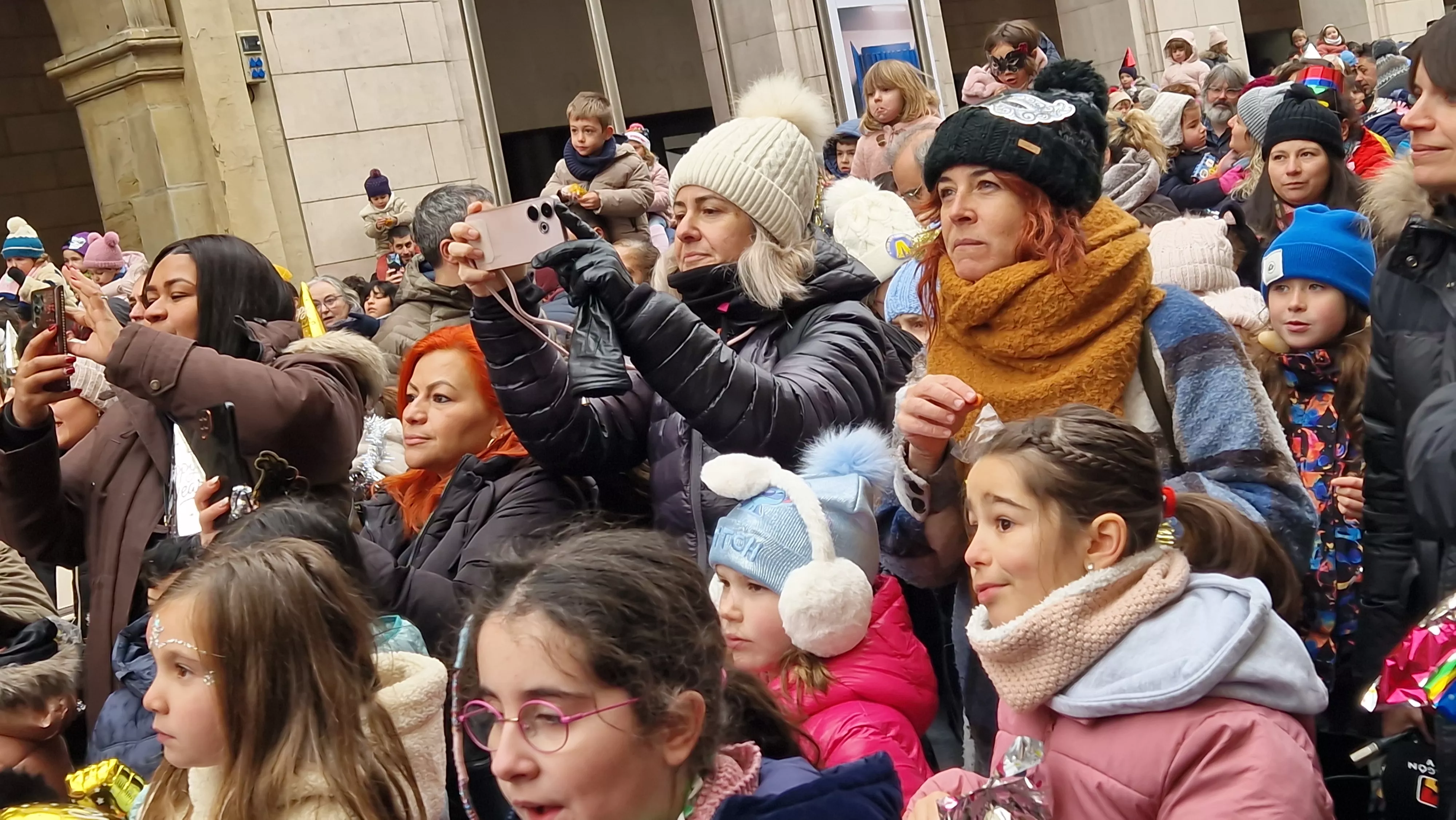 Campanadas infantiles de Huesca 2024-2025. Foto Myriam Martínez 