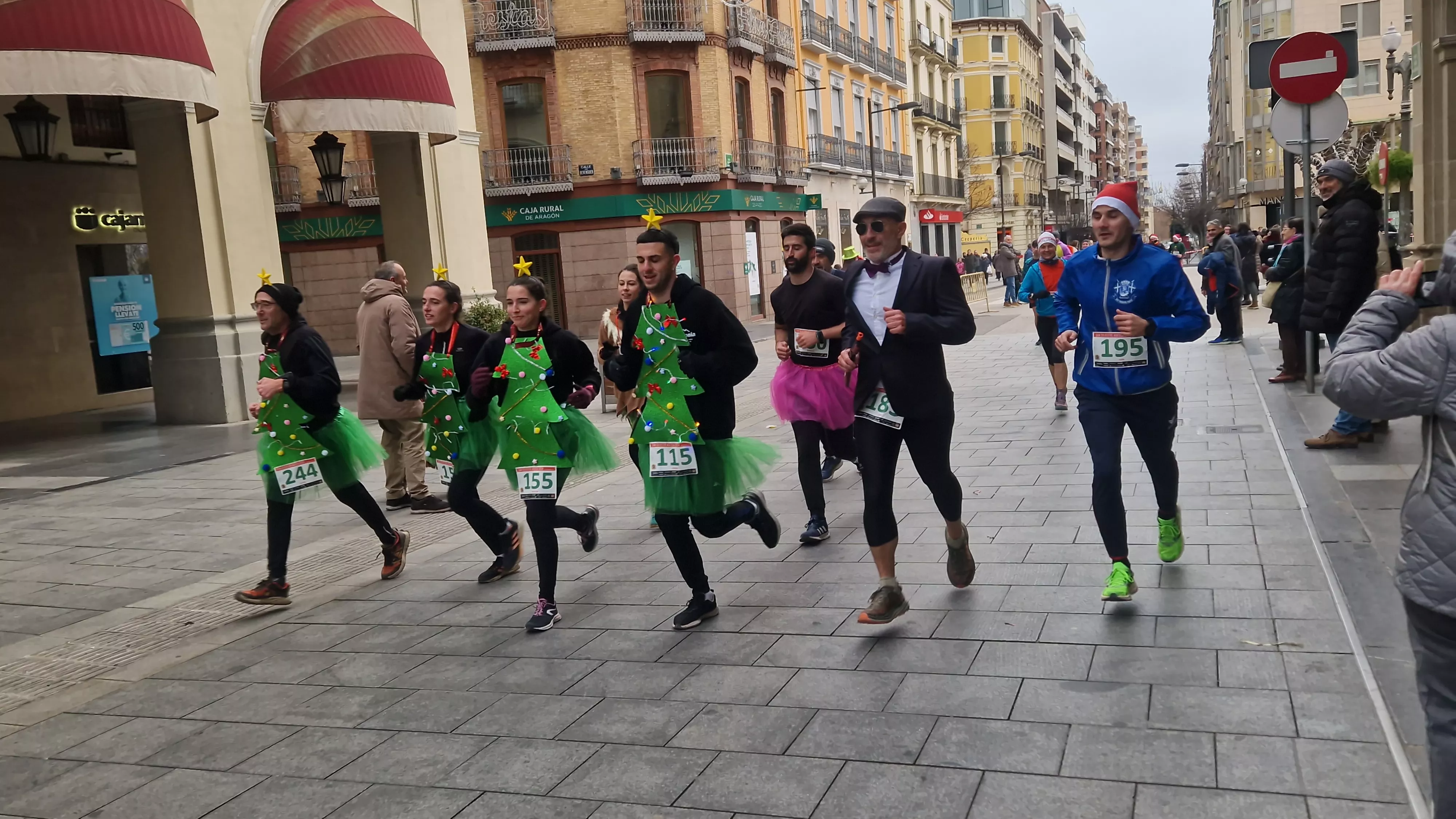 San Silvestre de Huesca 2024. Foto Myriam Martínez 