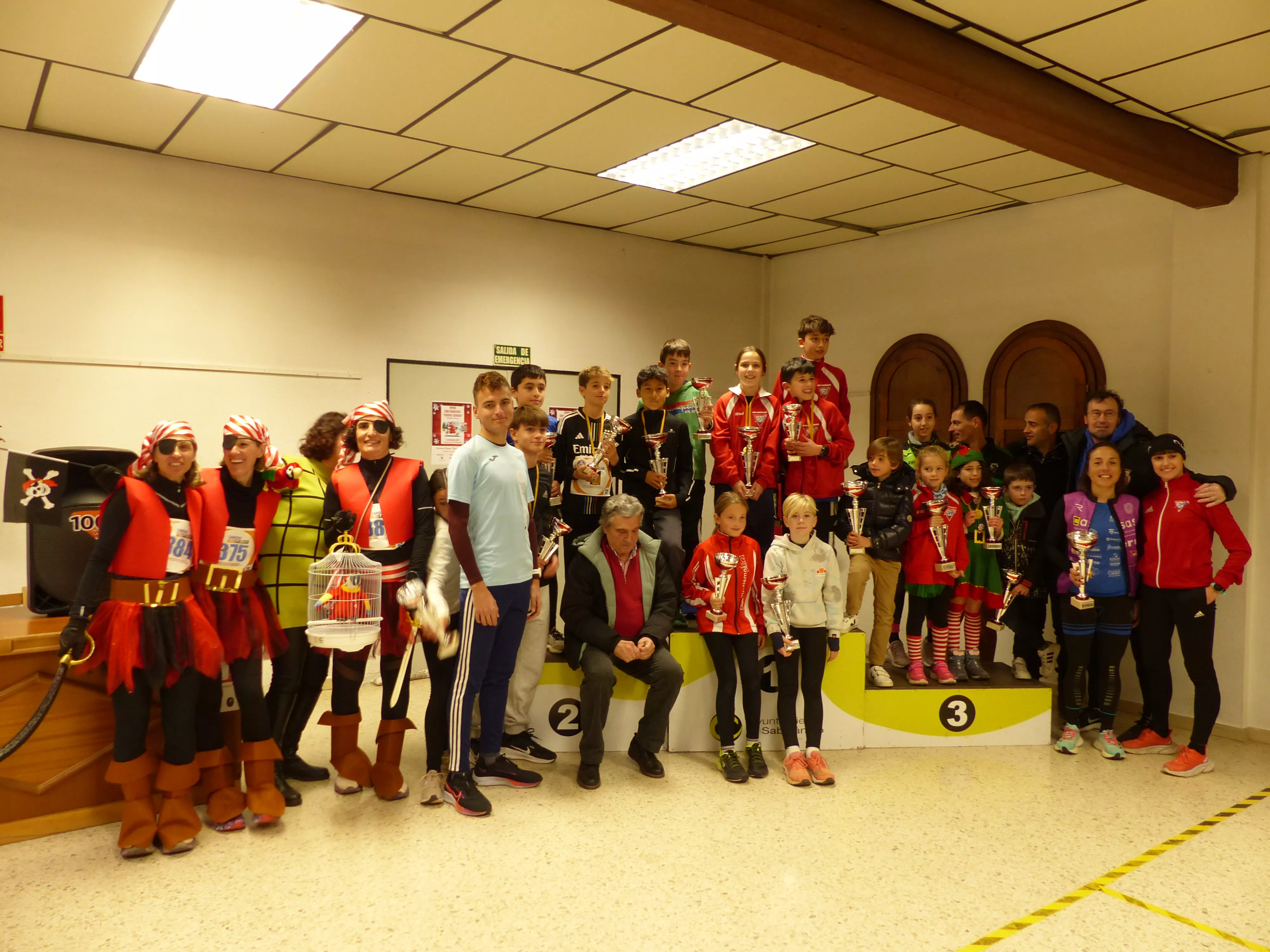 Foto de familia de los premiados. Foto: Andrés Alcaraz