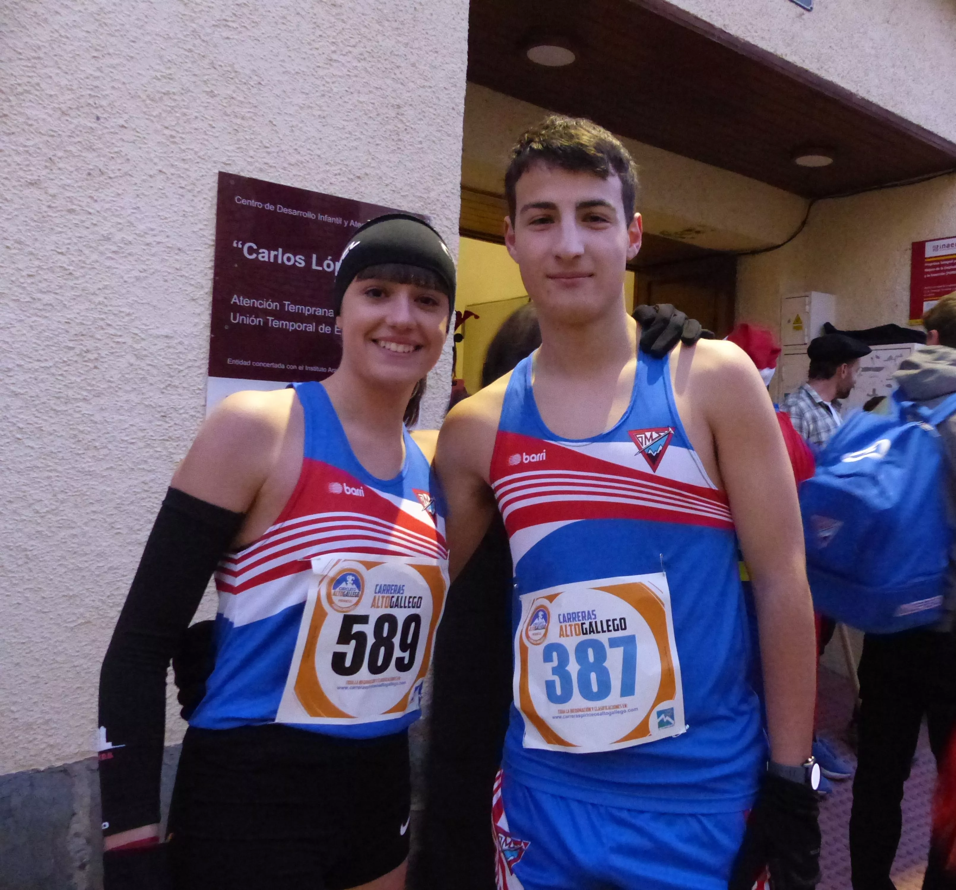 Atletas locales.  Foto: Andrés Alcaraz.