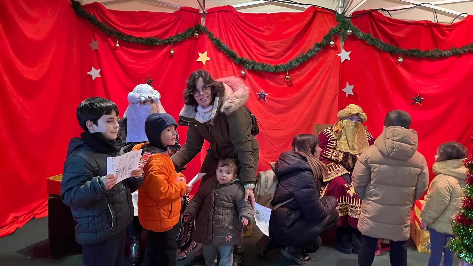 Visita a Huesca de los pajes de los Reyes Magos. Foto Mercedes Manterola