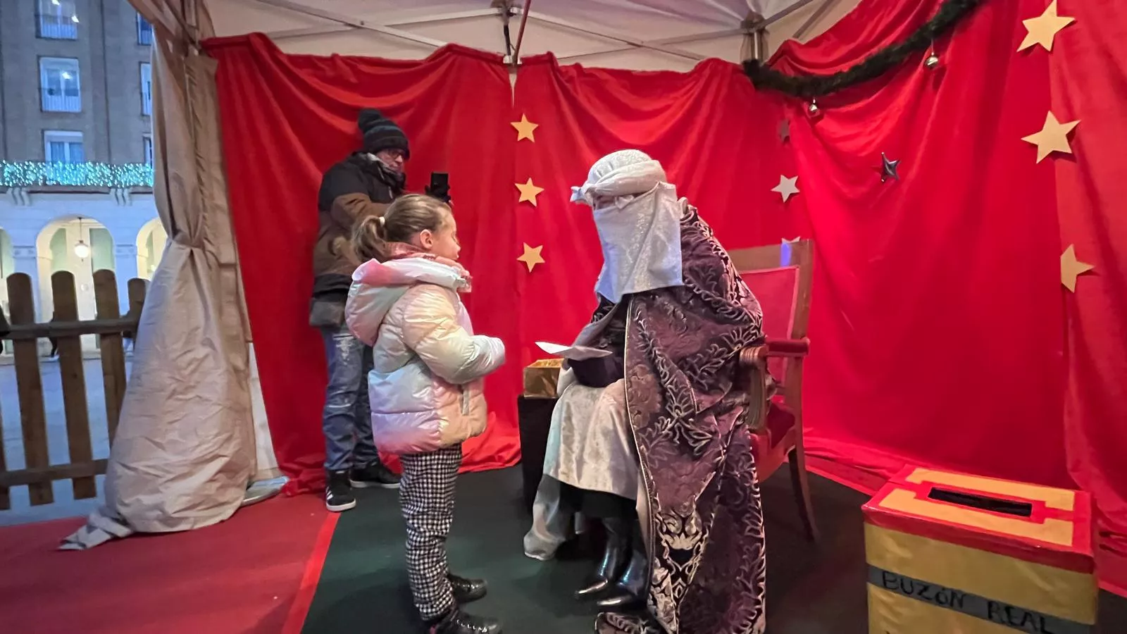 Visita a Huesca de los pajes de los Reyes Magos. Foto Mercedes Manterola