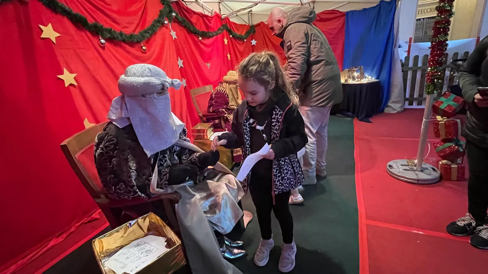 Visita a Huesca de los pajes de los Reyes Magos. Foto Mercedes Manterola