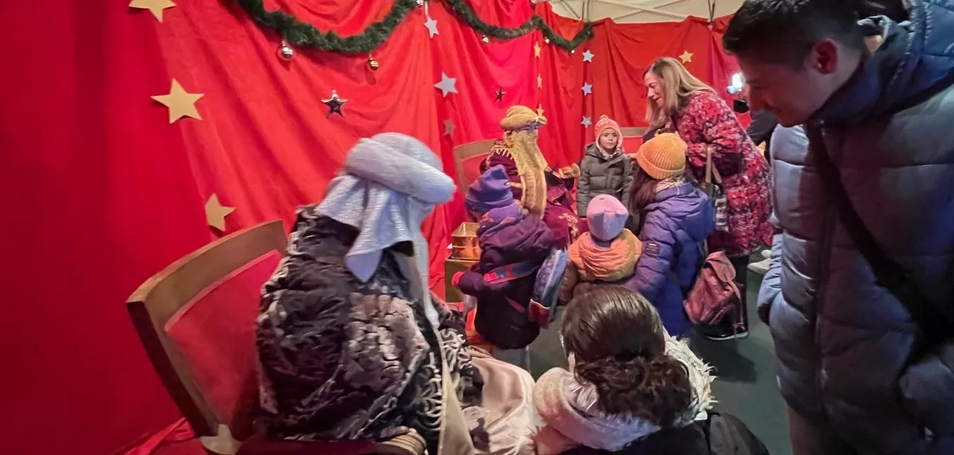 Visita a Huesca de los pajes de los Reyes Magos. Foto Mercedes Manterola