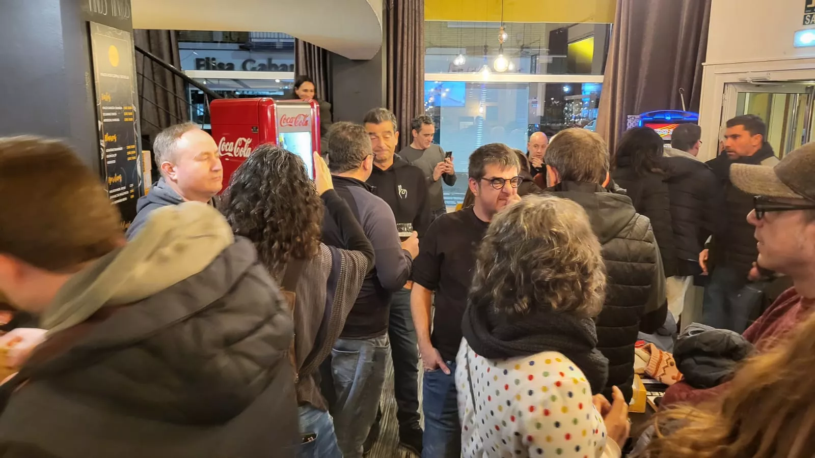 Firma de libros de Lorenzo Caudevilla en El Punto y del bautizo de la tapa Jacinto