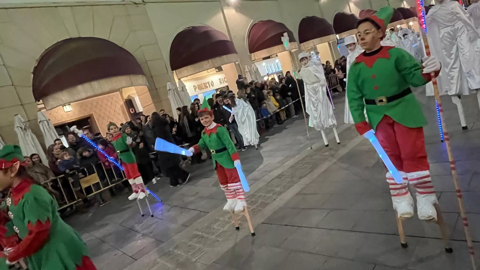 Cabalgata de Reyes Magos de Huesca. Foto Mercedes Manterola