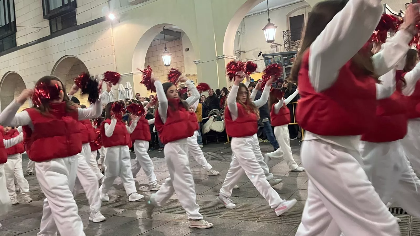 Cabalgata de Reyes Magos de Huesca. Foto Mercedes Manterola