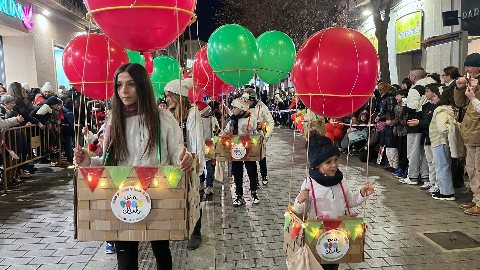 Cabalgata de Reyes Magos de Huesca. Foto Mercedes Manterola