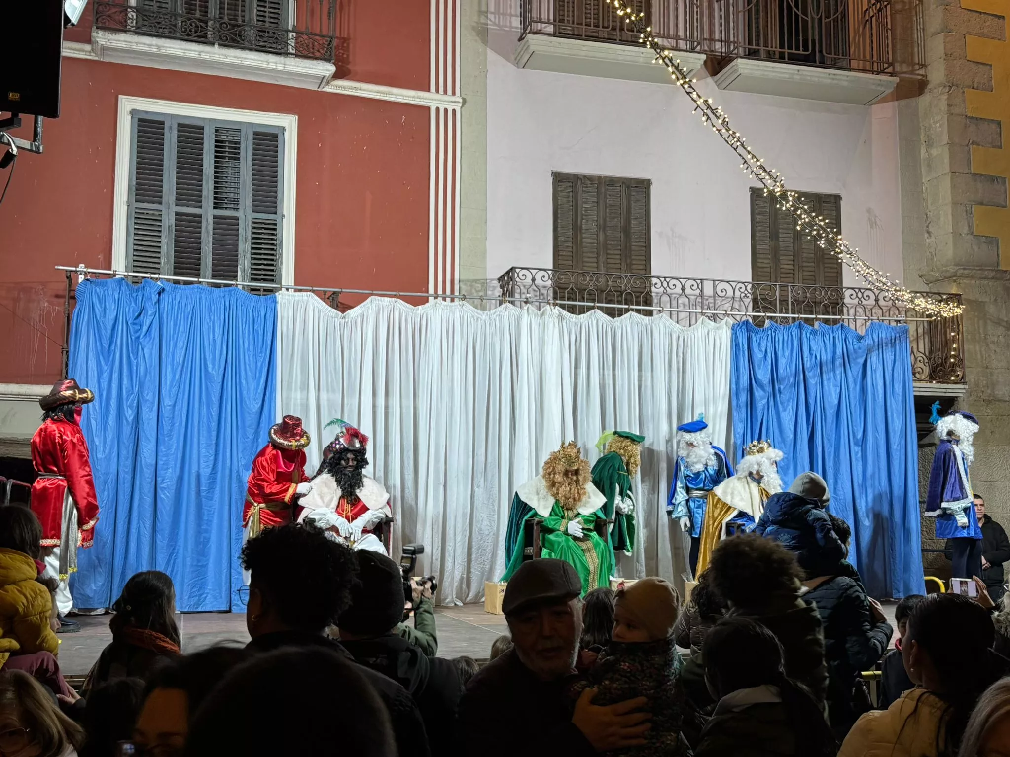 Cabalgata de Reyes en Graus. Foto Adri Mora