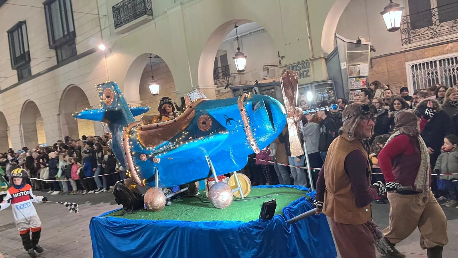 Cabalgata de Reyes Magos de Huesca. Foto Mercedes Manterola