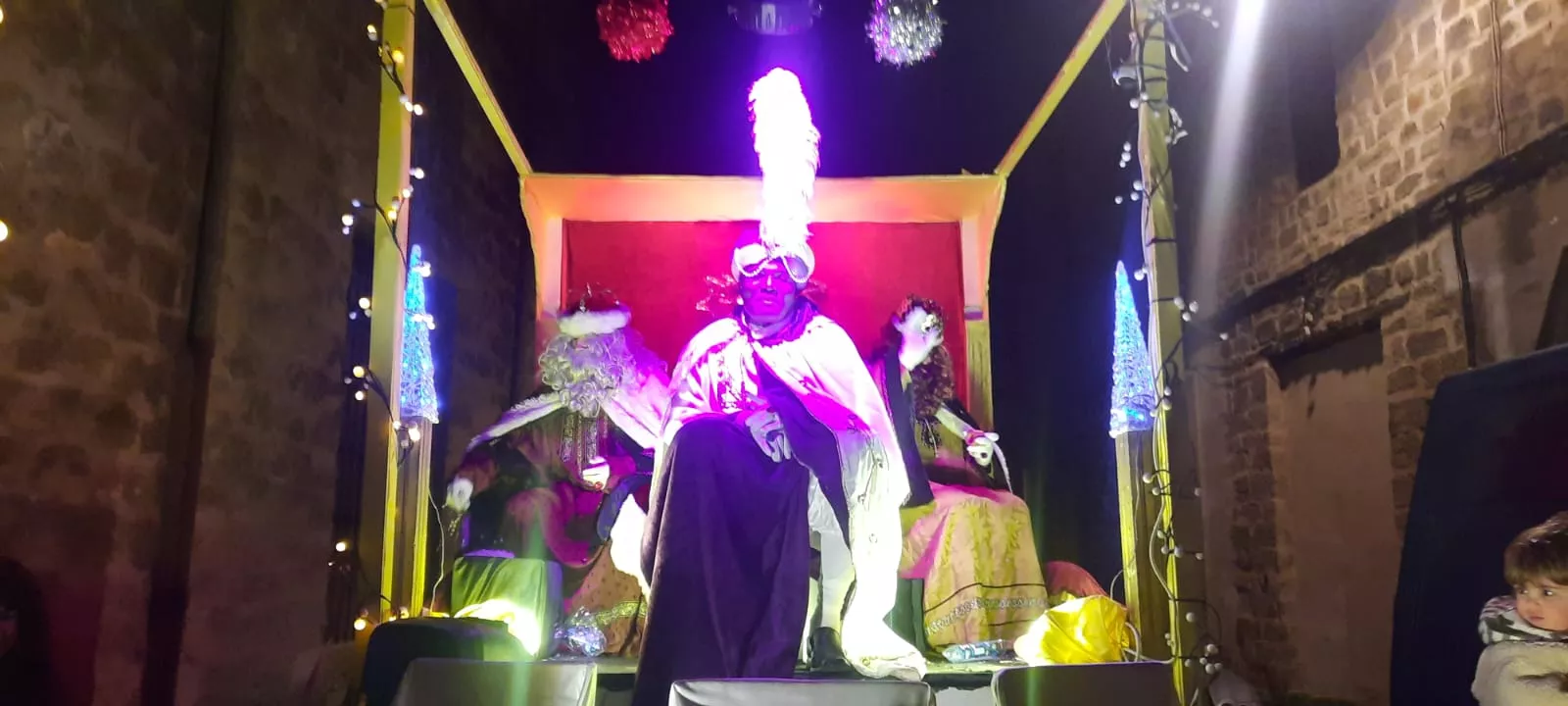 Cabalgata de Reyes de Ayerbe 2025.