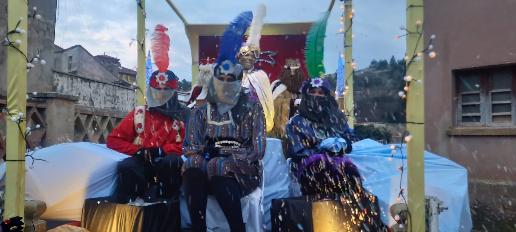 Cabalgata de Reyes de Ayerbe 2025.