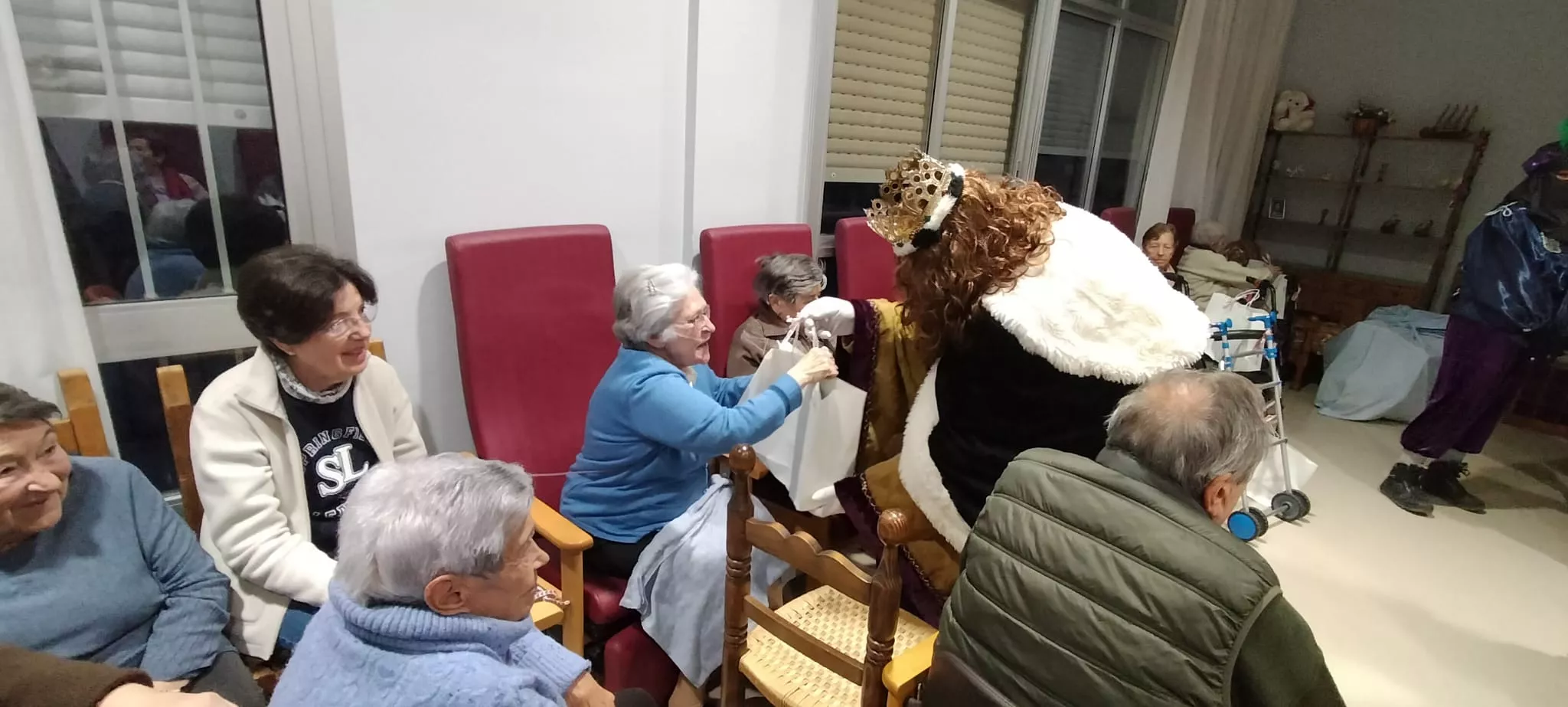 Cabalgata de Reyes de Ayerbe 2025.