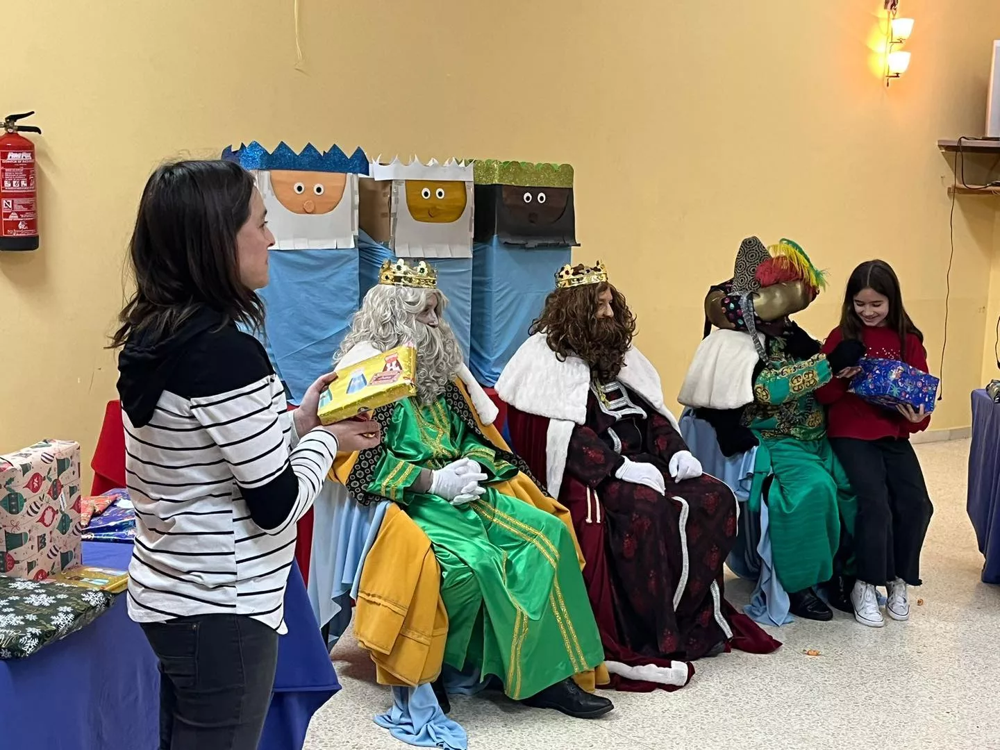  Visita de los Reyes Magos a Monzón.