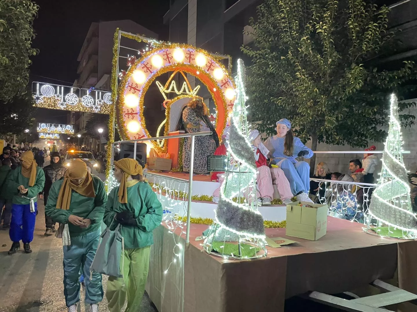  Visita de los Reyes Magos a Monzón.