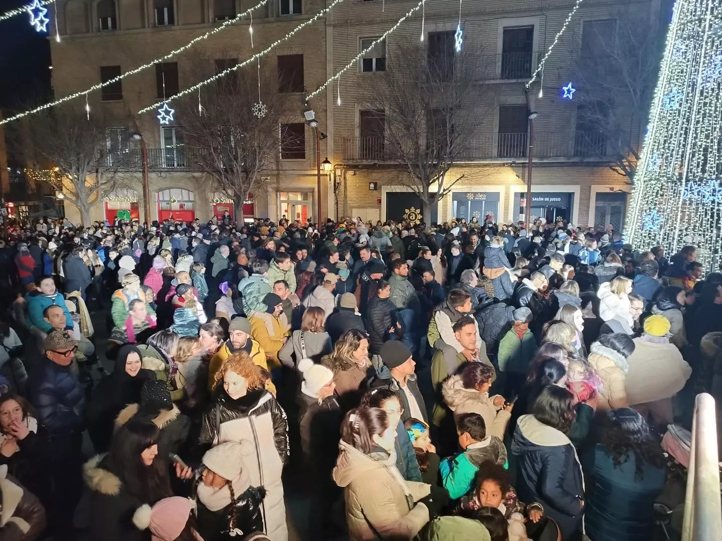  Visita de los Reyes Magos a Monzón.