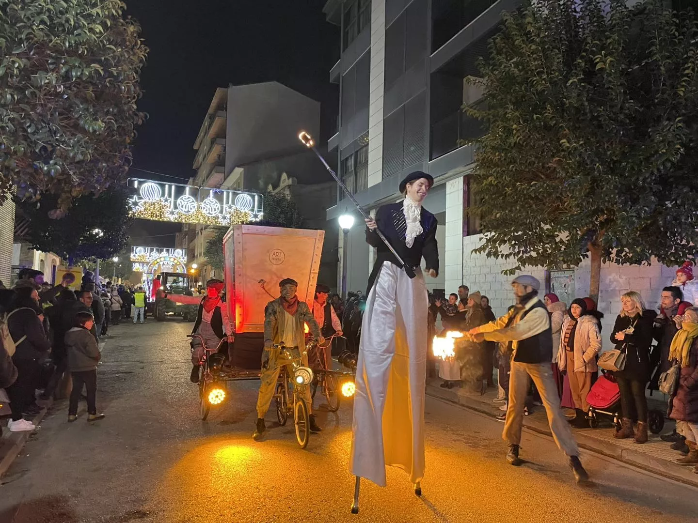  Visita de los Reyes Magos a Monzón.