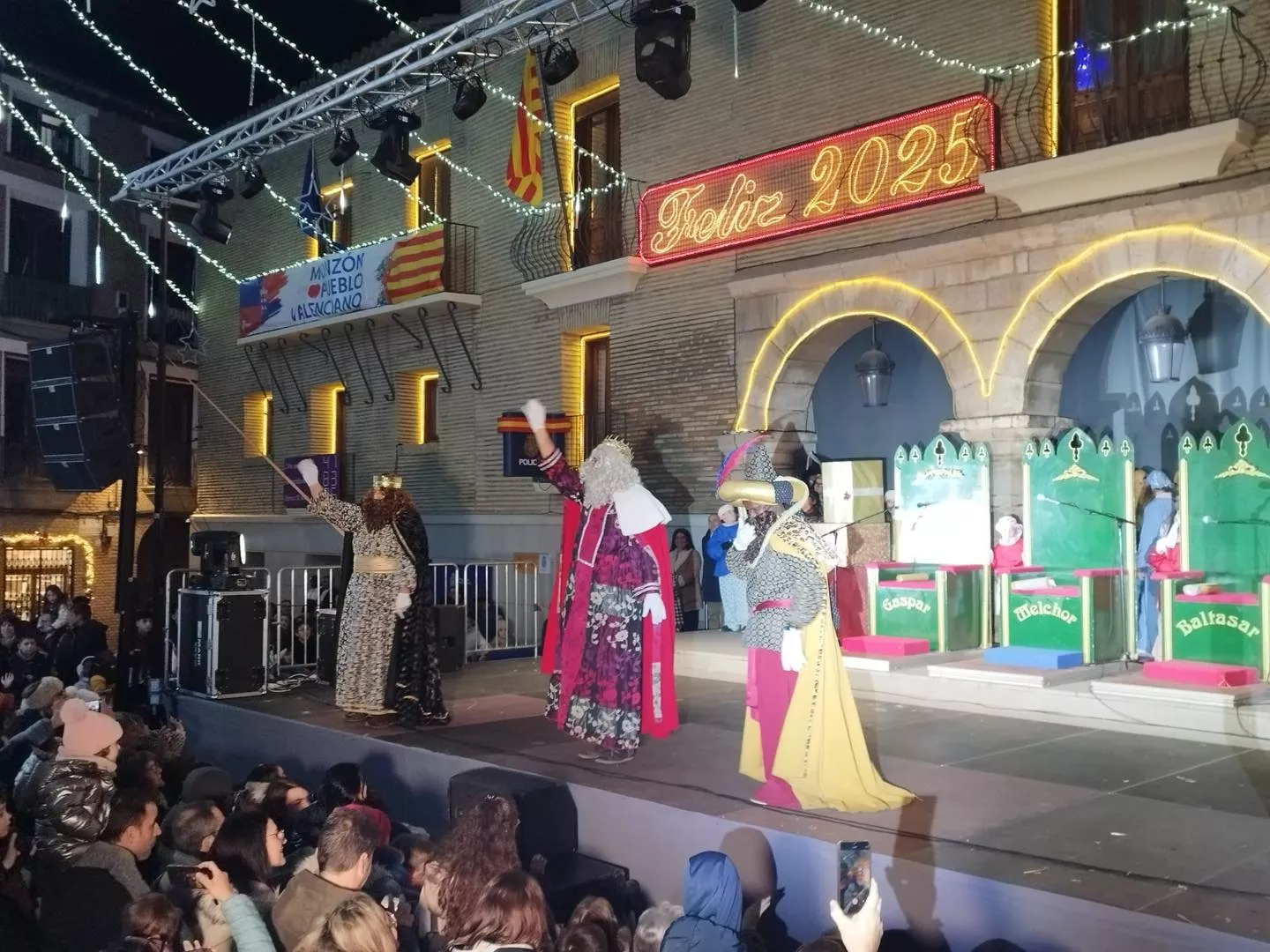  Visita de los Reyes Magos a Monzón.