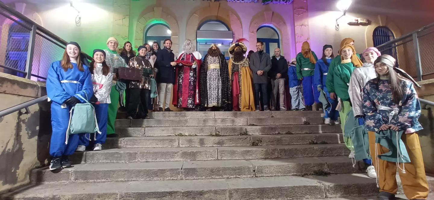  Visita de los Reyes Magos a Monzón.