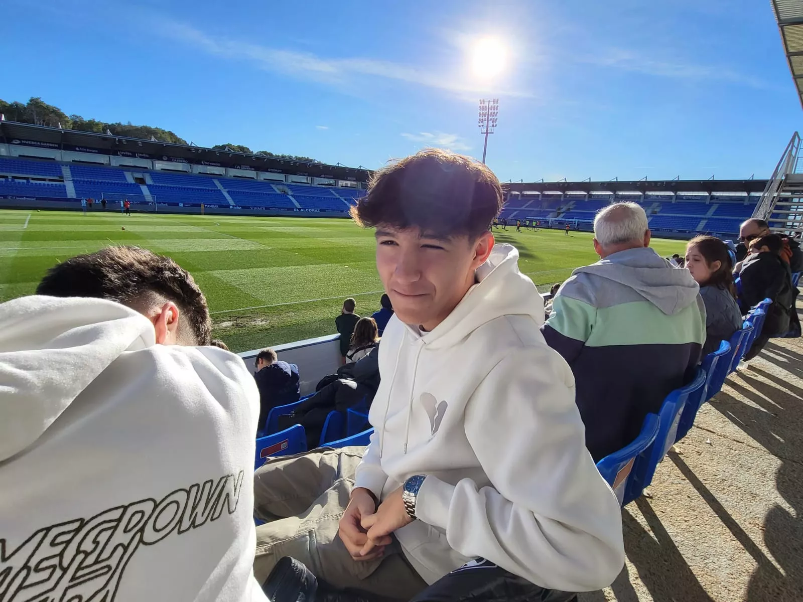 Imágenes del entrenamiento de la SD Huesca a puerta abierta. Foto: Adri Mora