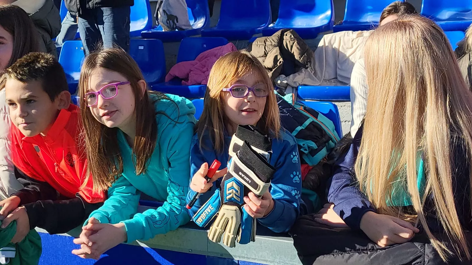 Imágenes del entrenamiento de la SD Huesca a puerta abierta. Foto: Adri Mora