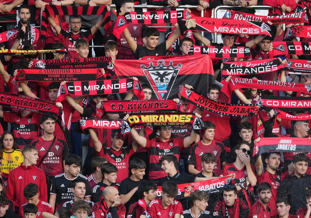 Afición del Mirandés. Foto: Prensa2