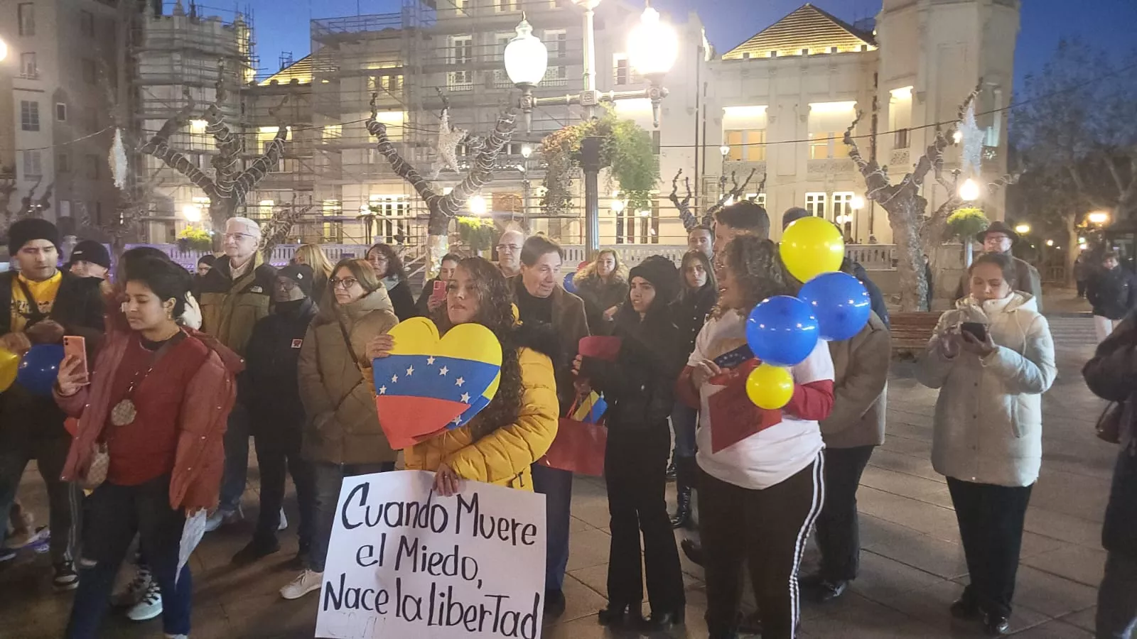 Concentración por Venezuela en Huesca