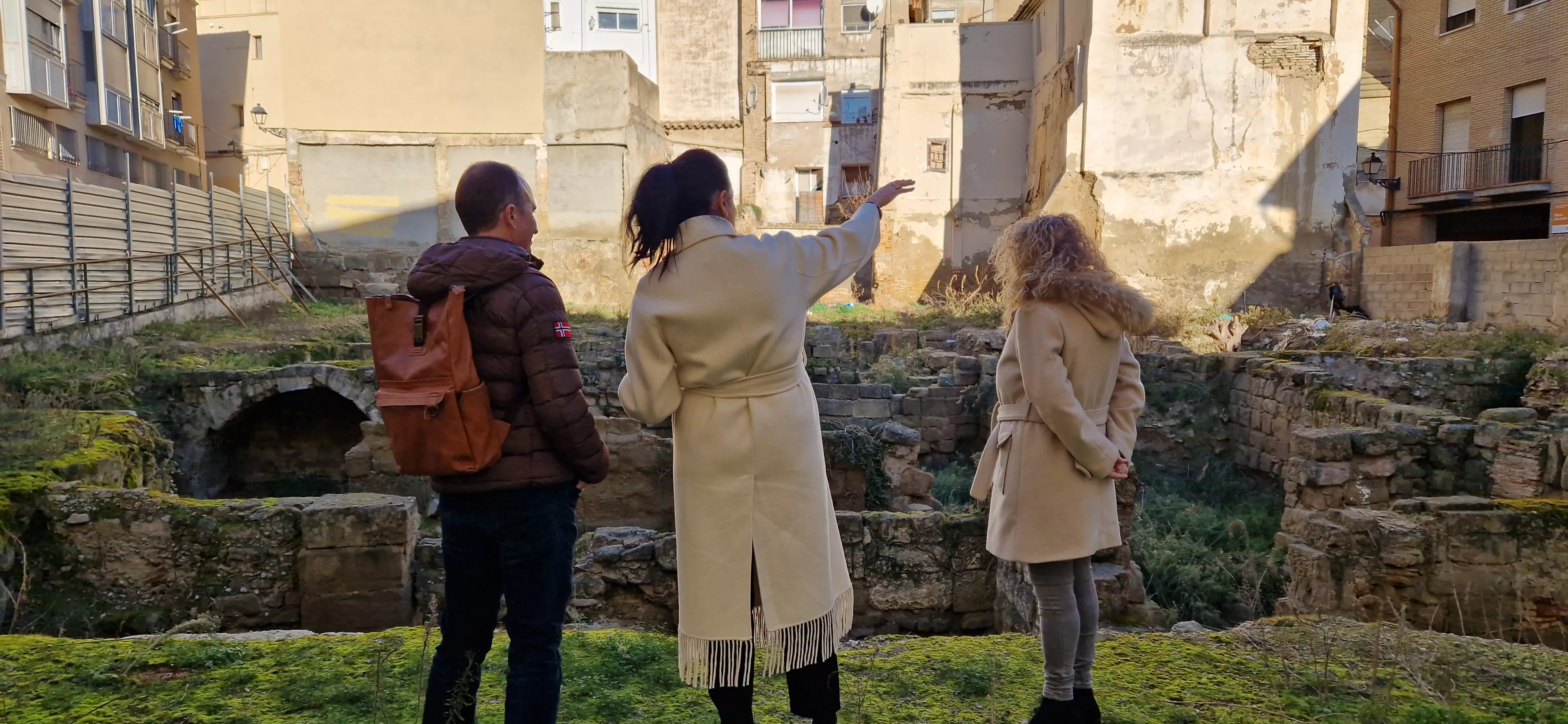 Solar de la calle Zarandia de Huesca que el Ayuntamiento va a recuperar. Foto Myriam Martínez