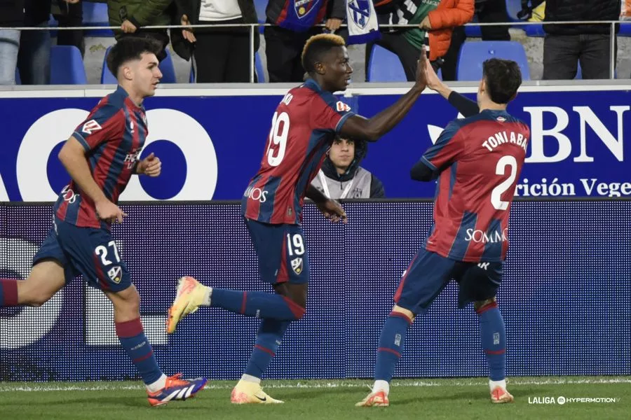 Celebración del gol del Huesca ante el Castellón