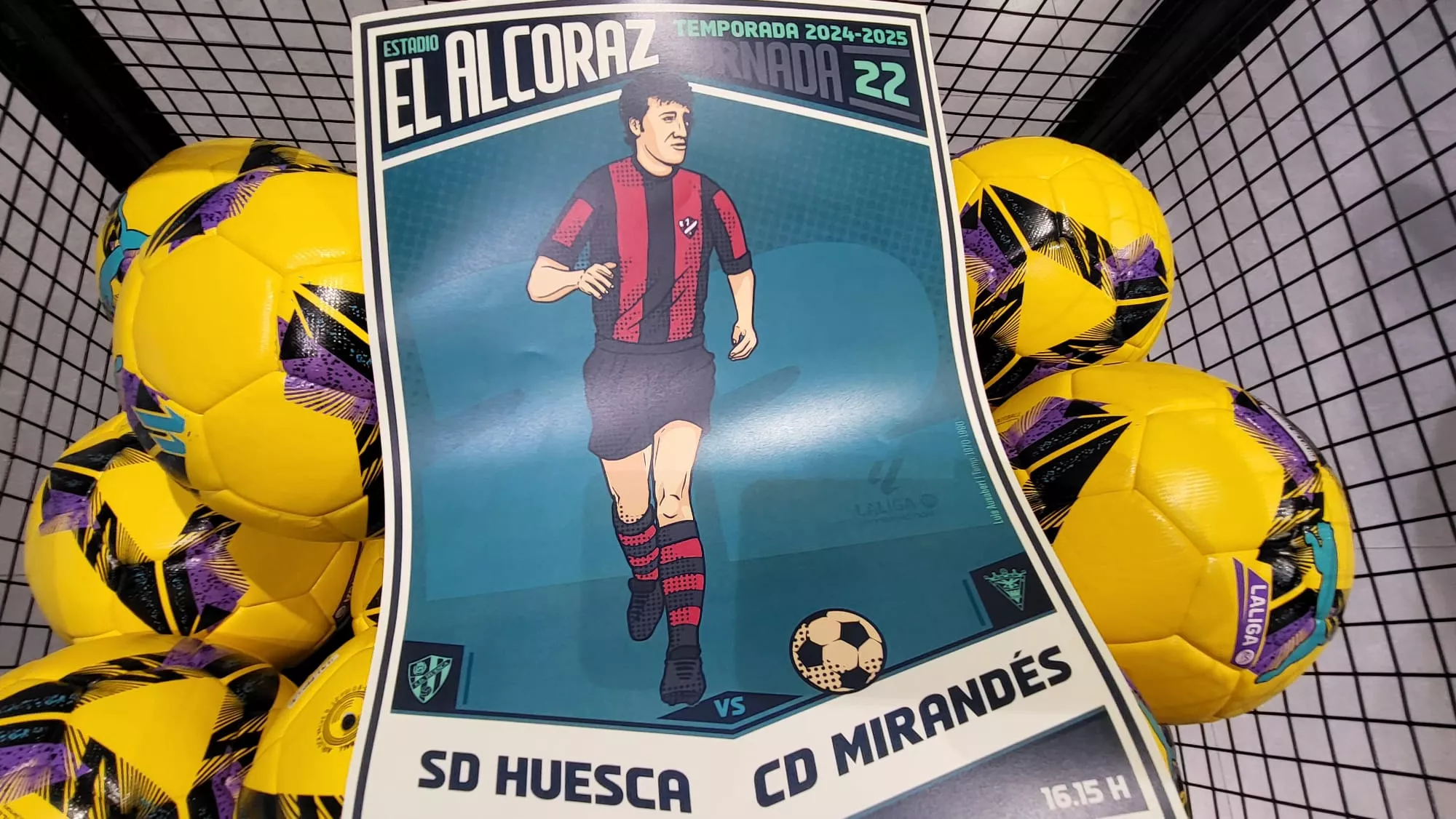 Cartel con la imagen de Luis Ausaberri que ha promocionado el Huesca Mirandés