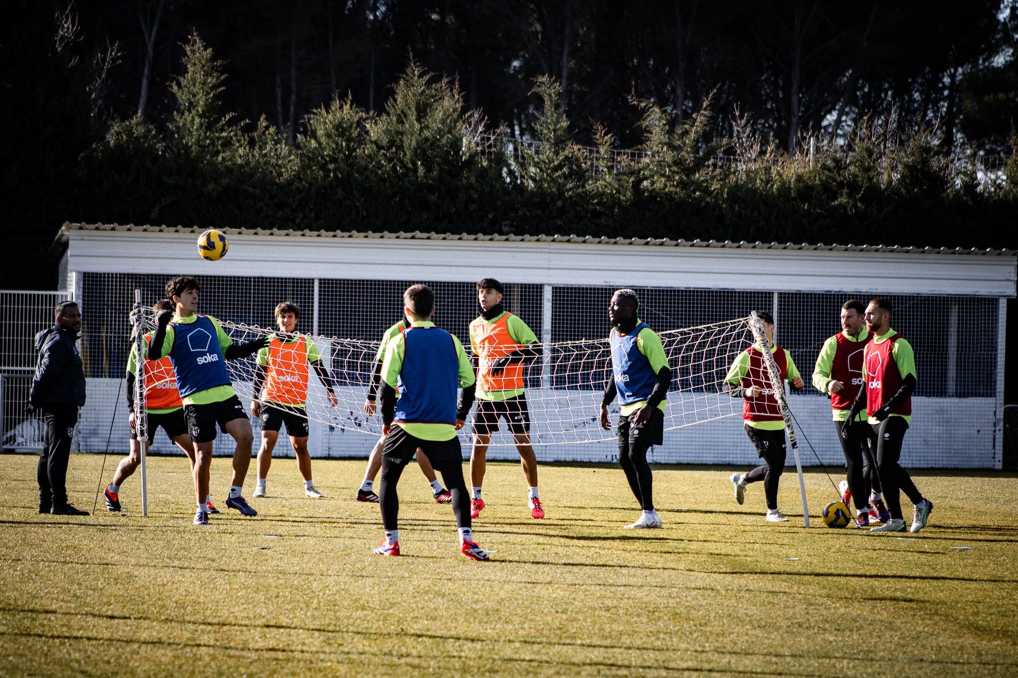 Imagen de un entrenamiento de la SD Huesca. Foto: SDH