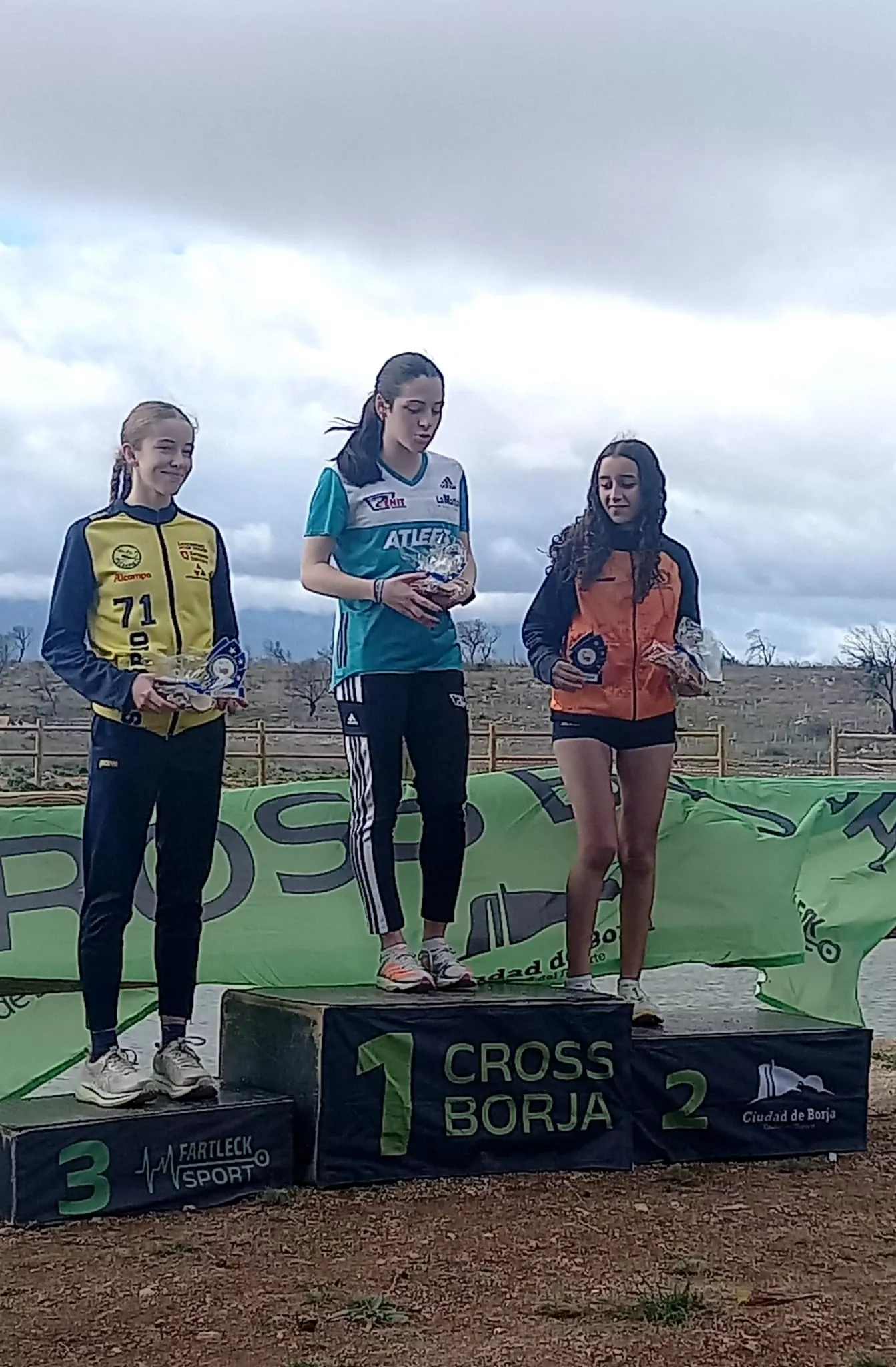 Fadwa Lachhab, subcampeona de Aragón de cross Sub-18