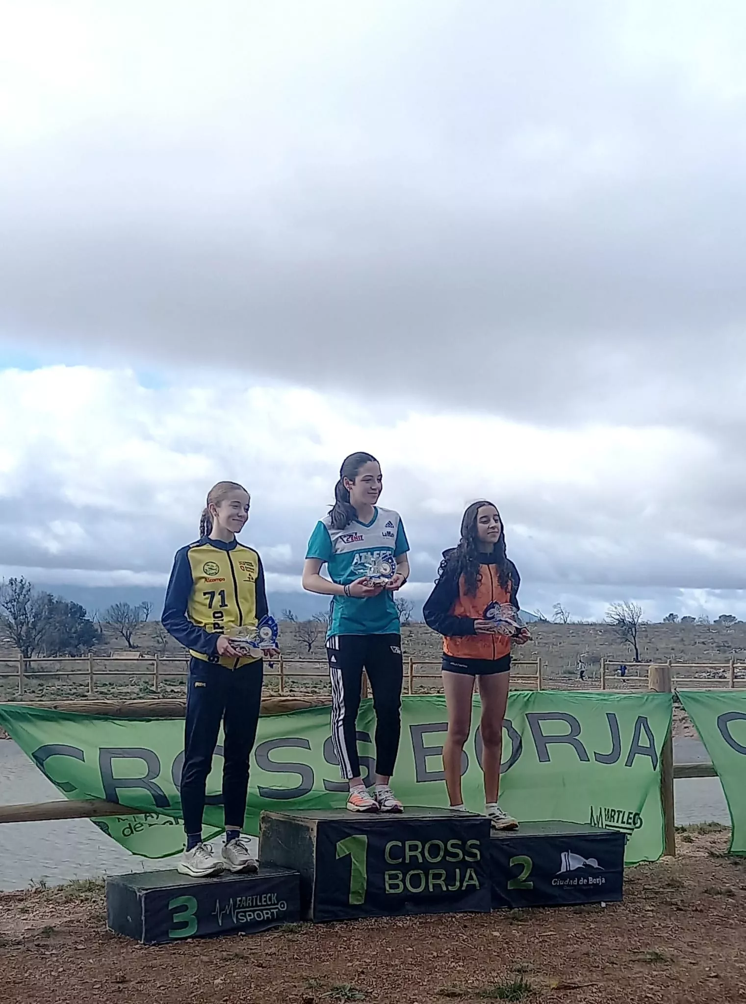 Fadwa Lachhab, subcampeona de Aragón de cross Sub-18
