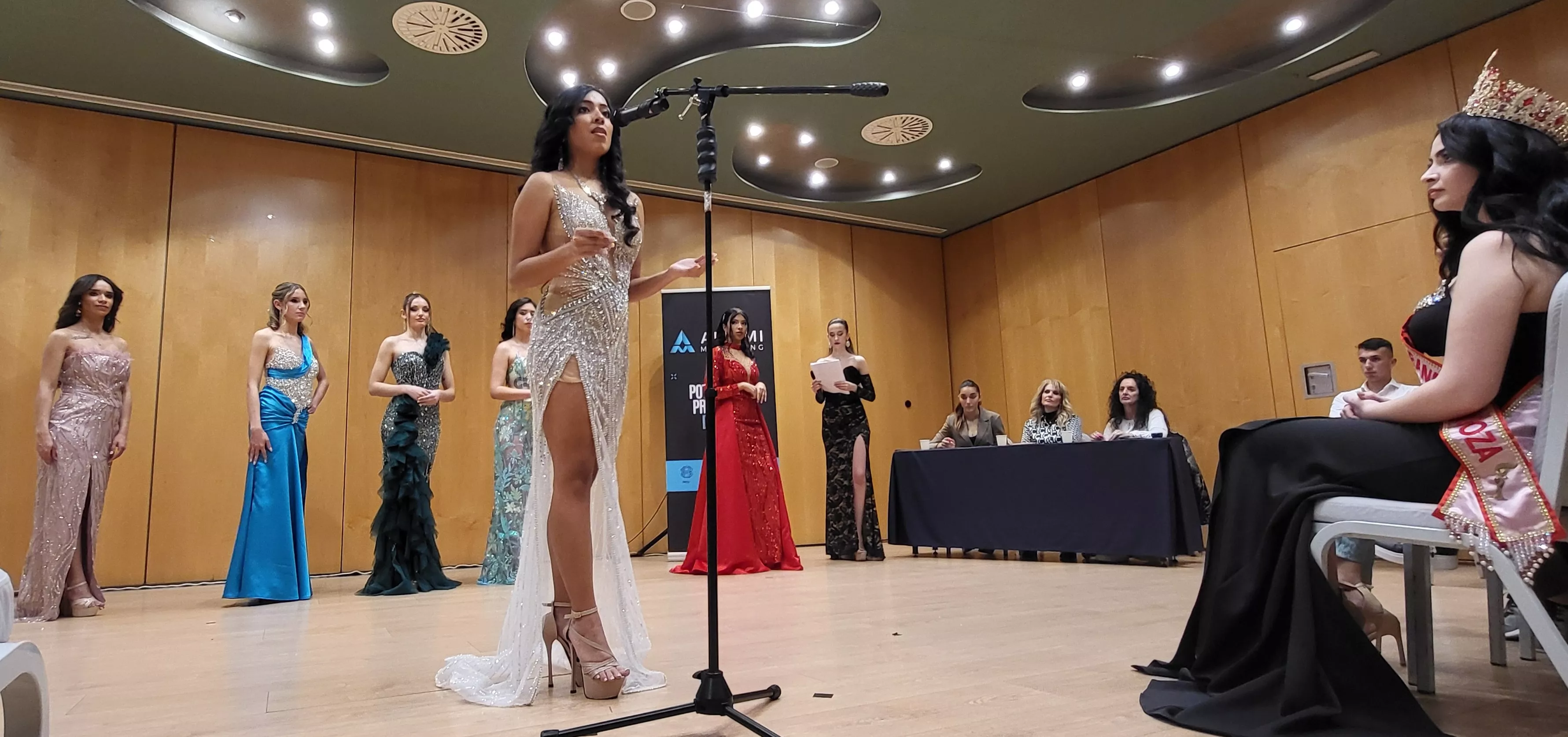 Gala para elegir a las representantes de Huesca en Miss Grand Aragón. Foto Mercedes Manterola