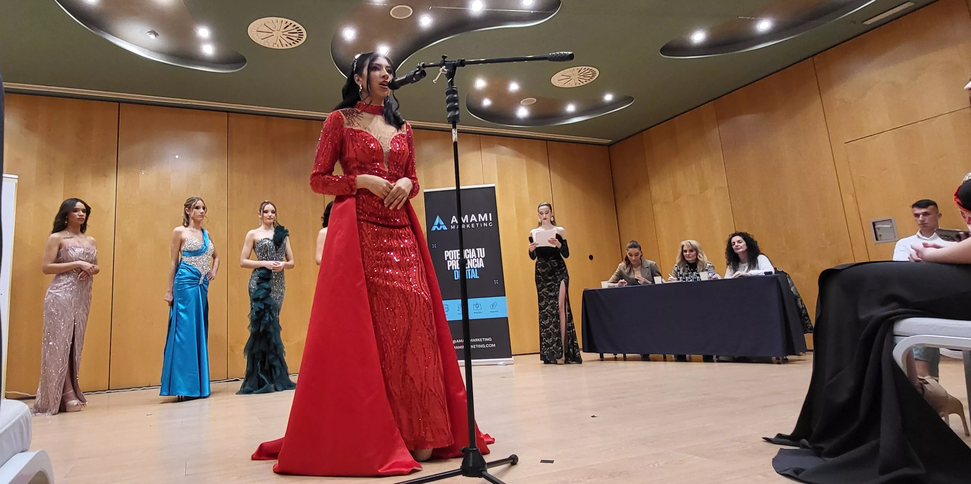 Gala para elegir a las representantes de Huesca en Miss Grand Aragón. Foto Mercedes Manterola