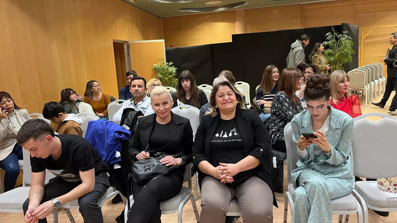 Gala para elegir a las representantes de Huesca en Miss Grand Aragón. Foto Mercedes Manterola