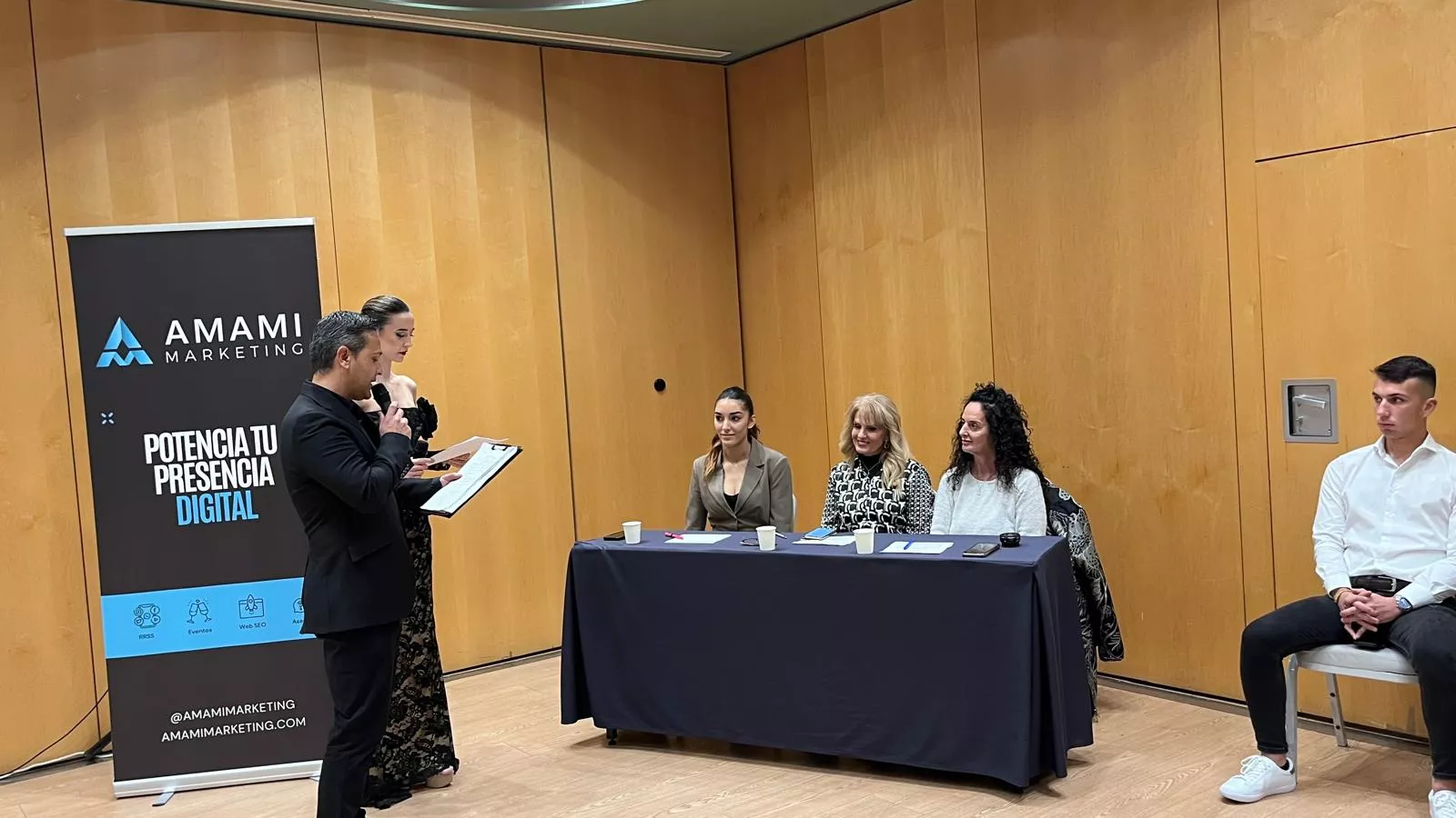 Gala para elegir a las representantes de Huesca en Miss Grand Aragón. Foto Mercedes Manterola