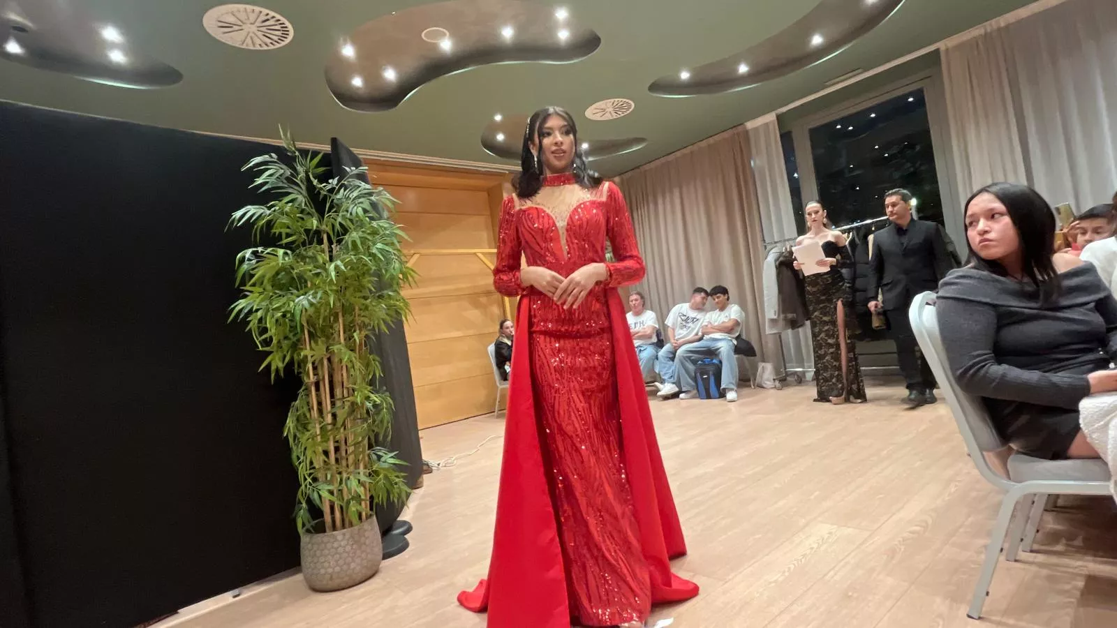 Gala para elegir a las representantes de Huesca en Miss Grand Aragón. Foto Mercedes Manterola