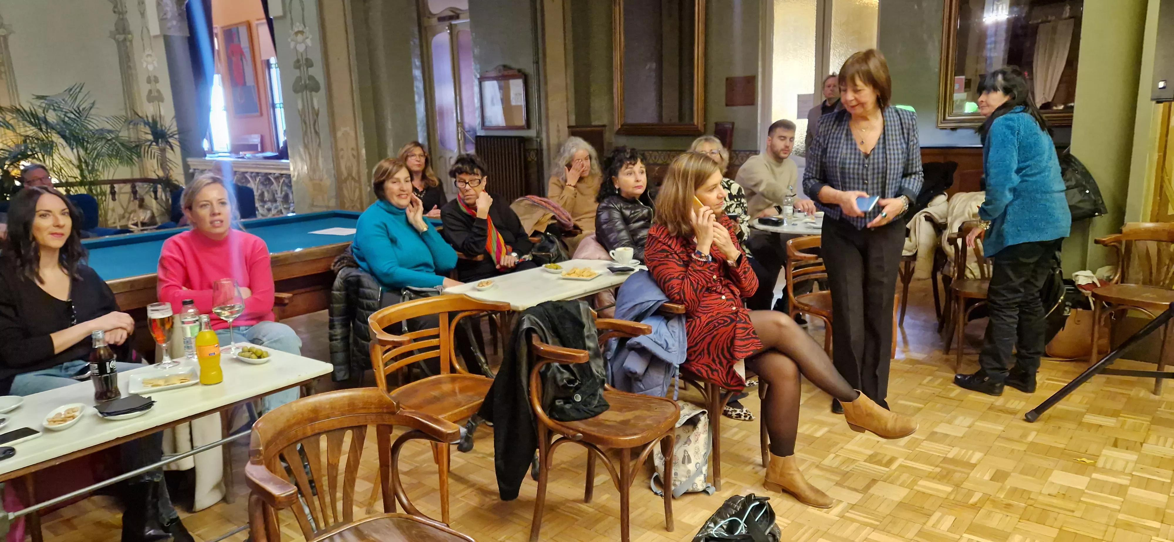 Presentación del libro "A Cara o Cruz" de María Díaz Bello. Foto Myriam Martínez