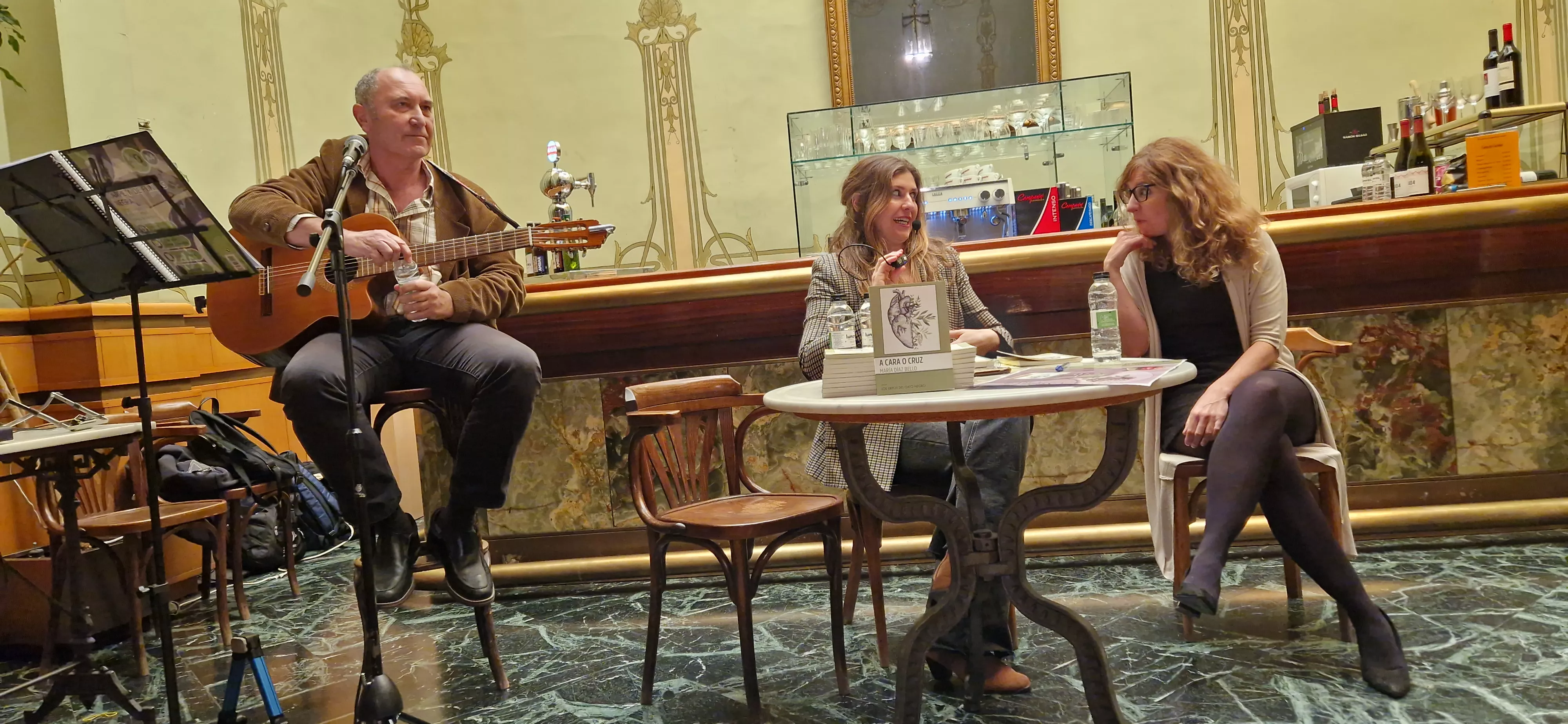 Chema Bello e Irene y María Díaz. Foto Myriam Martínez