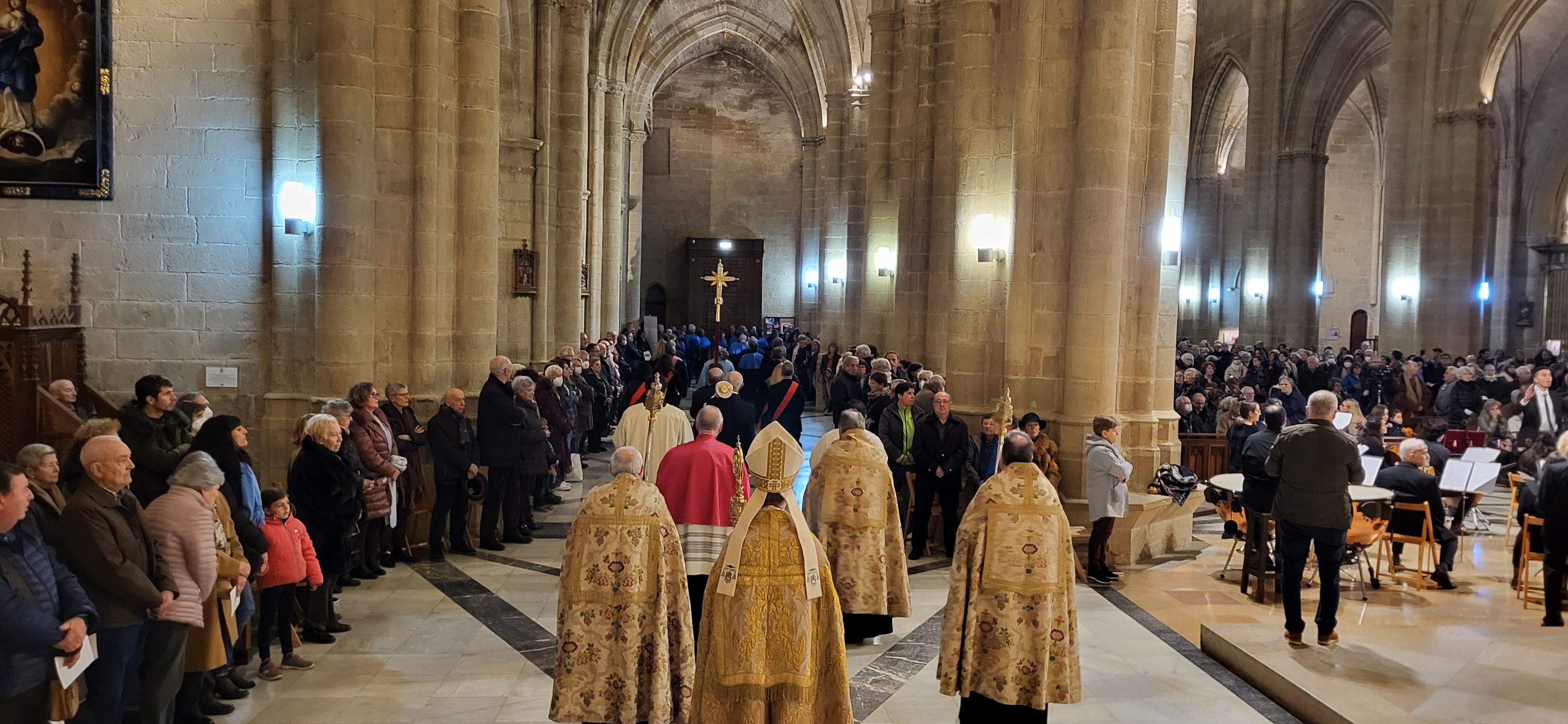 Huesca celebra el Tota Pulchra