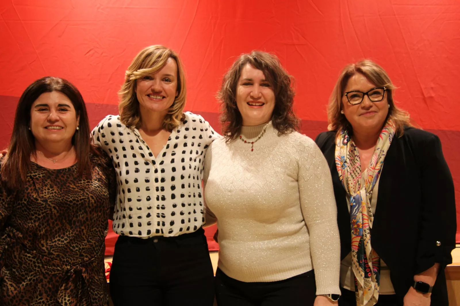 Pilar Alegría en Sariñena. Foto Carlos Neofato