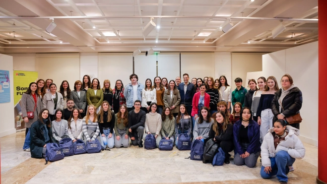 Reconocimientos del certamen 'Jóvenes con mucho que contar'. Foto Chus Marchador Reconocimientos del certamen 'Jóvenes con mucho que contar'. Foto Chus Marchador