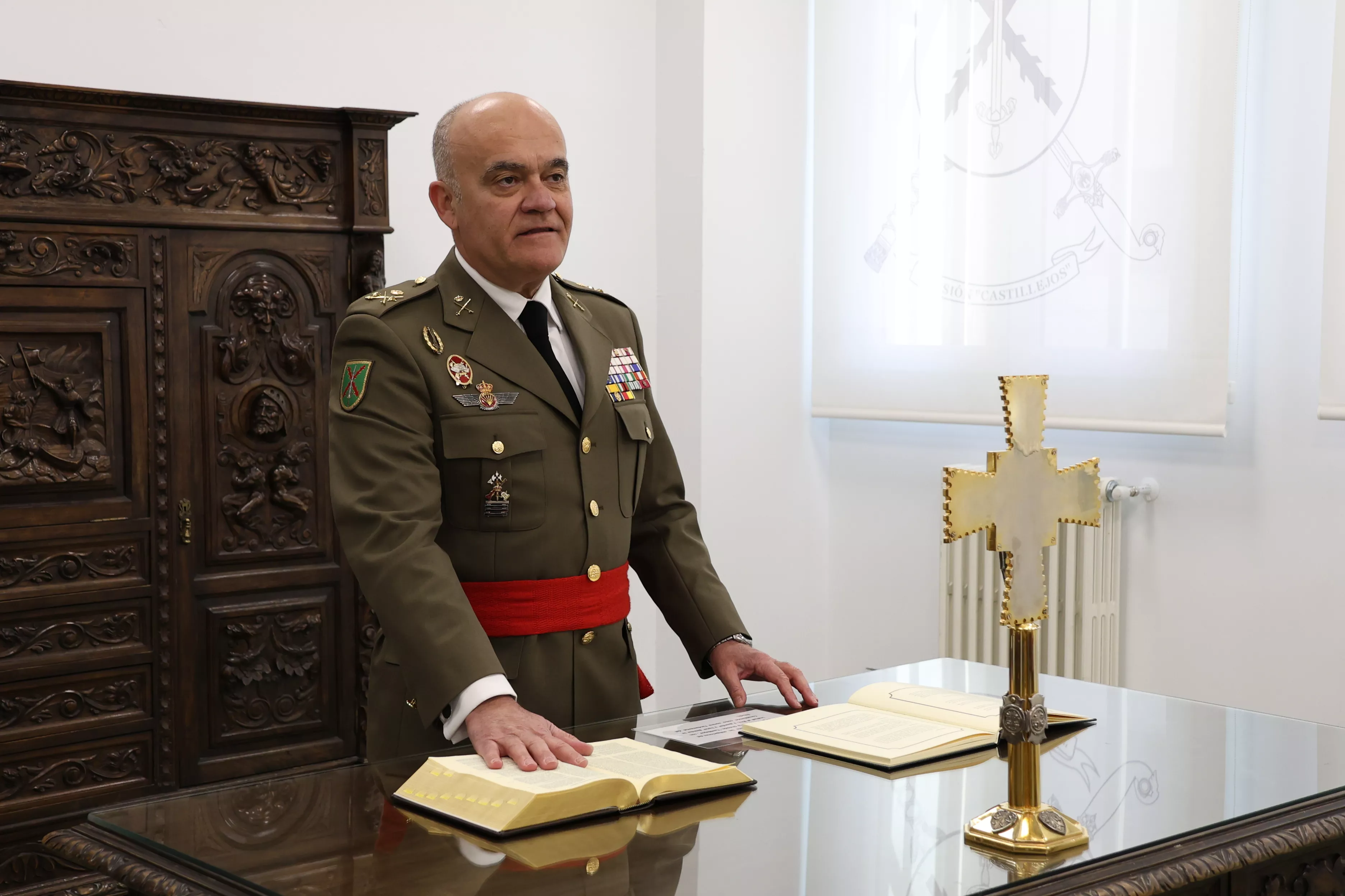 Toma de posesión del general Cepeda como jefe de la División Castillejos. Foto División Castillejos