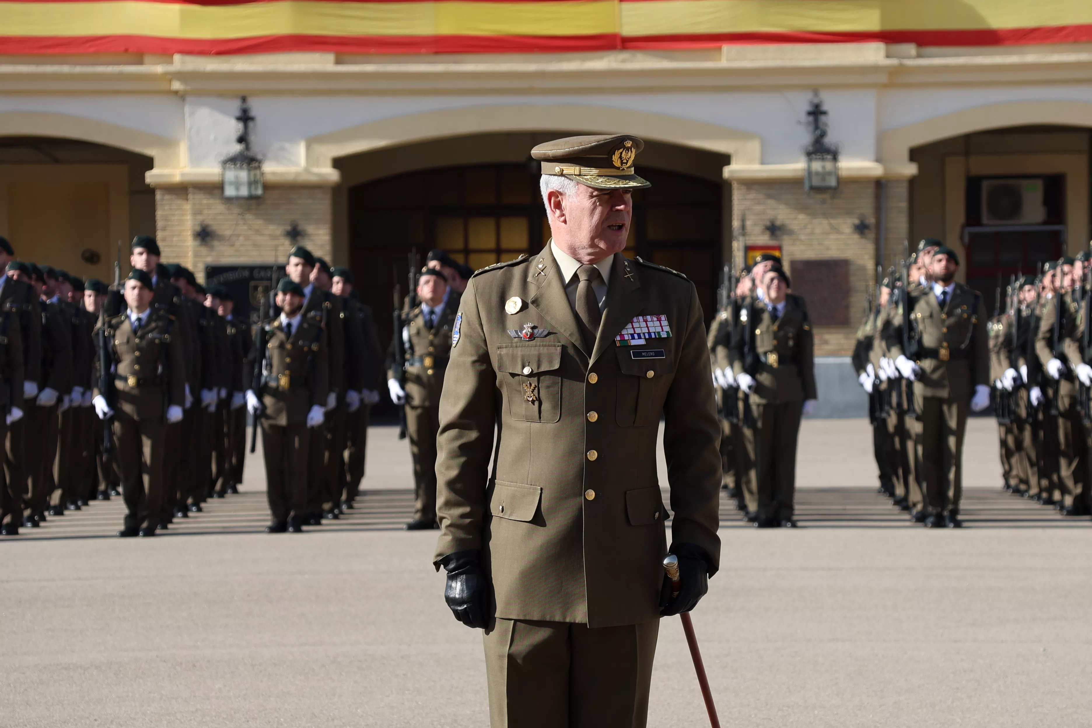 Toma de posesión del general Cepeda como jefe de la División Castillejos. Foto División Castillejos